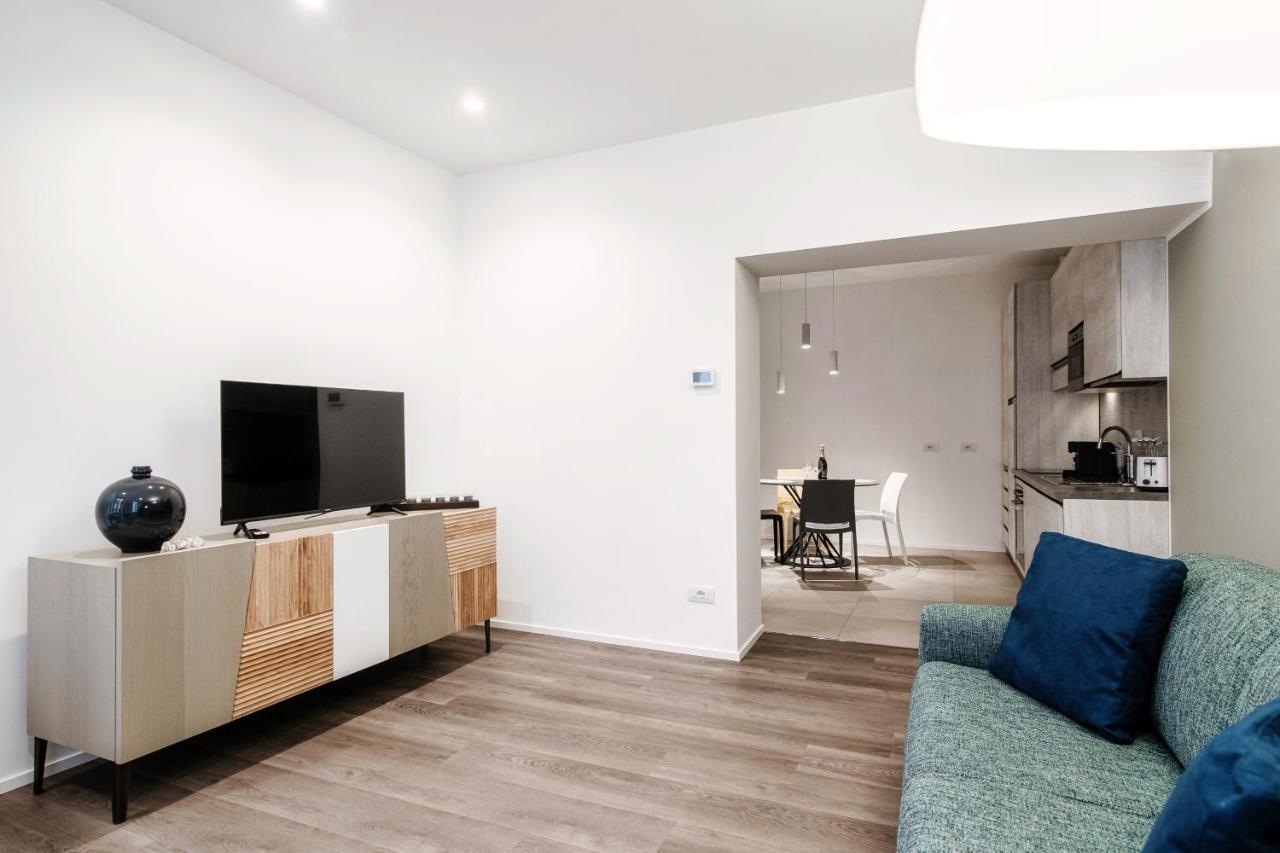 Apartment Diaz 67 Life's Loft - The House Of Travelers Como