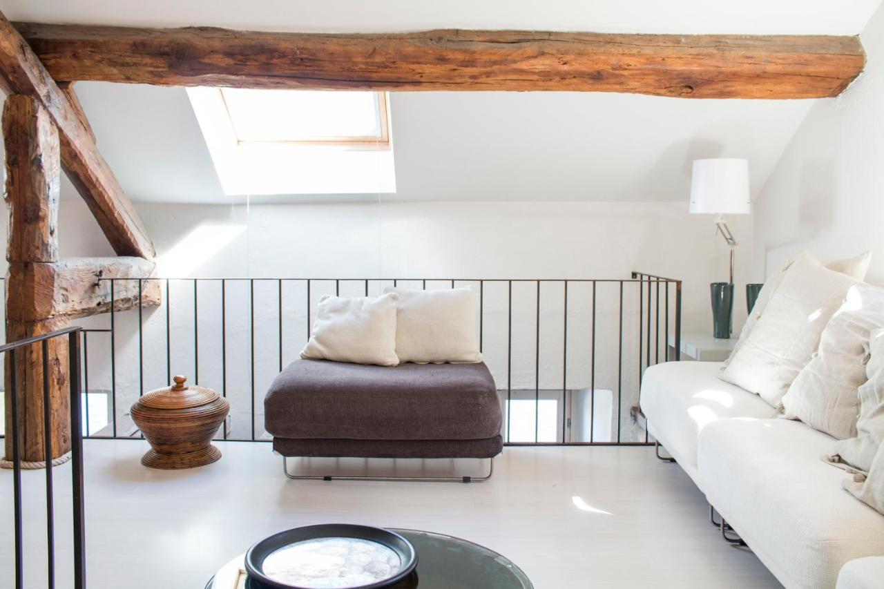 Rustic At The Pier Of - The House Of Travelers Brienno
