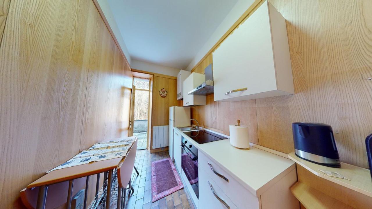 Di 3 Apartment