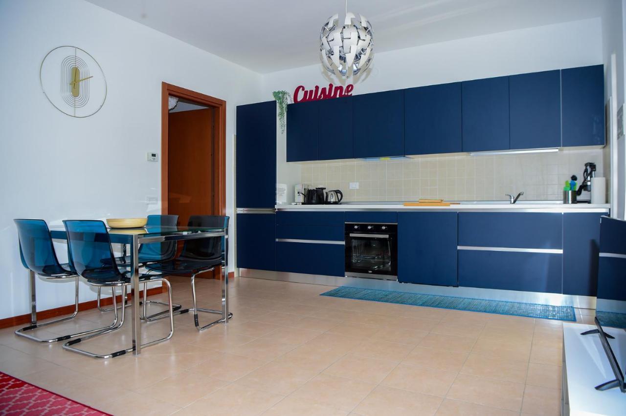 Blue By Wonderful Italy