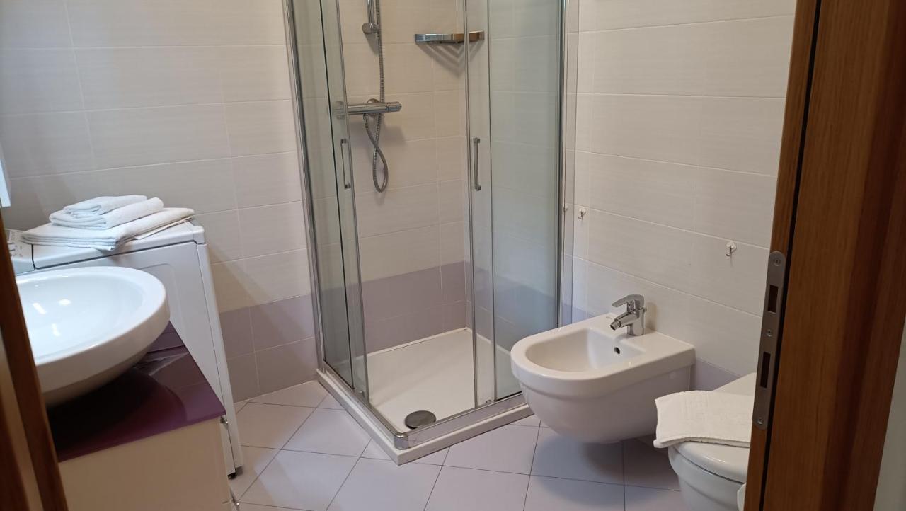 With Swimming Pool And View - Larihome A17 *