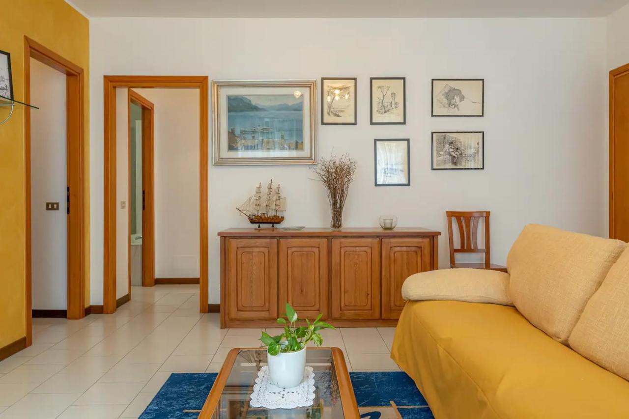 Castle&lake Apartment Rezzonico
