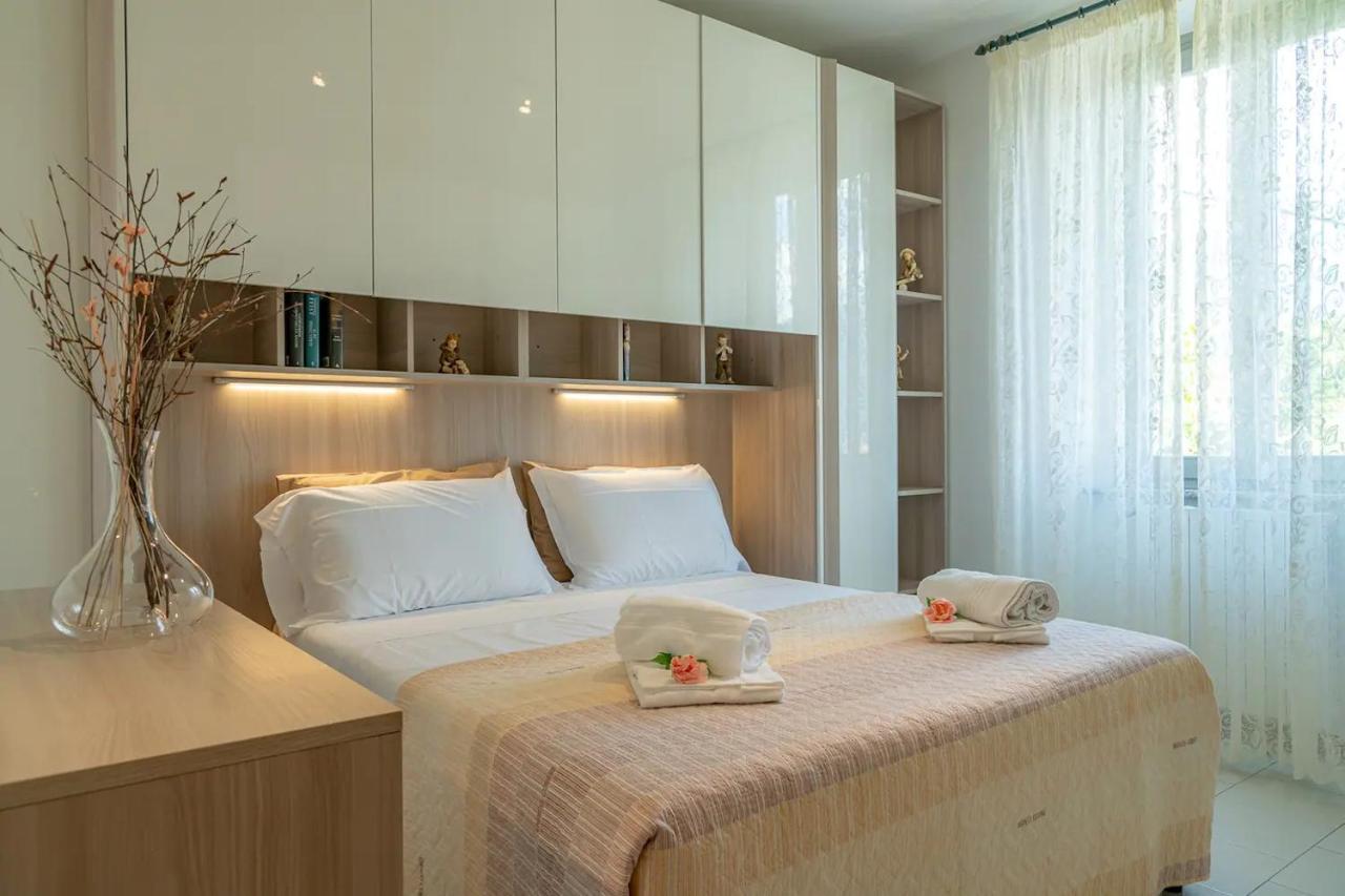 Castle&lake Apartment *