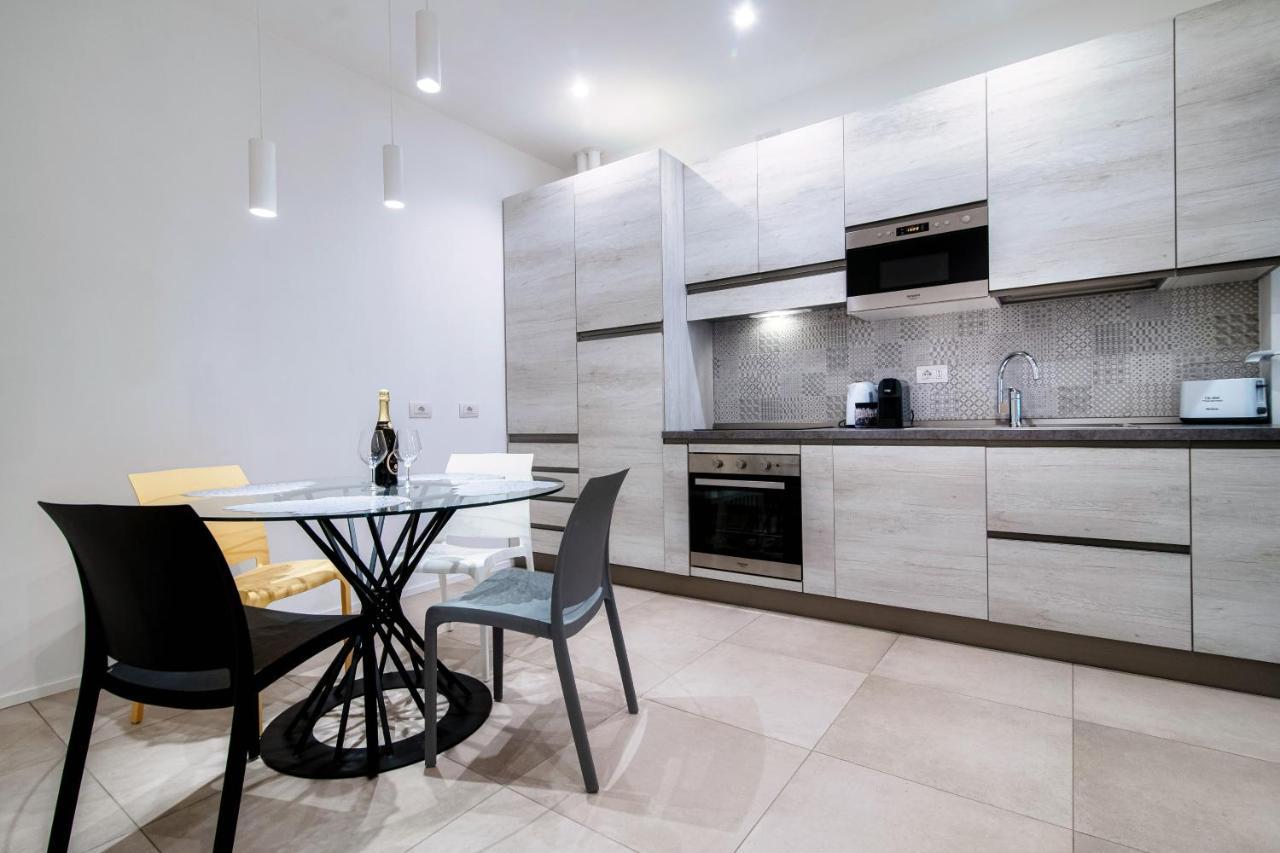 Diaz 67 Life's Loft - The House Of Travelers Apartment Como