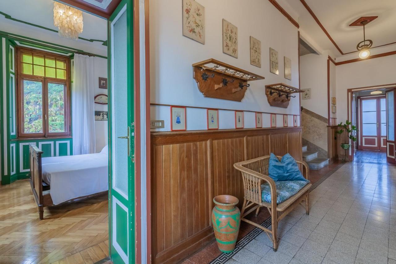 Villa Family With Stunning View By Wonderful Italy Civenna