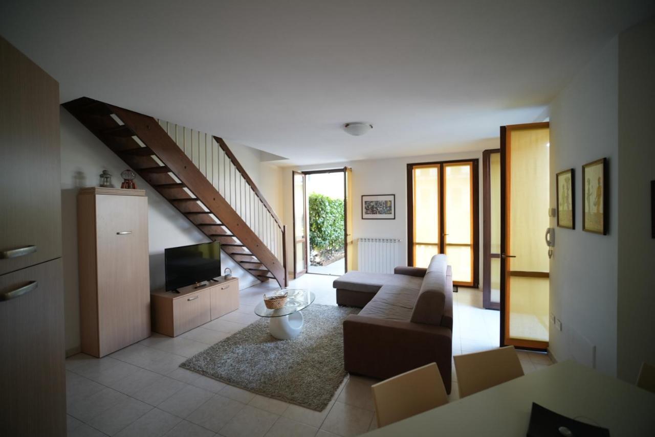 Apartment My Holiday - Casa Chiara *