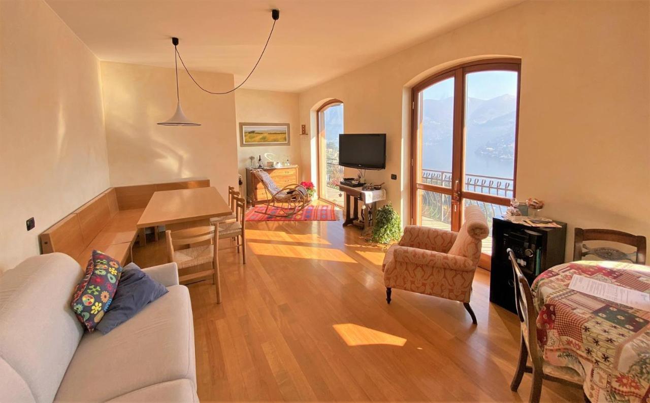 Casabella In - * Moltrasio