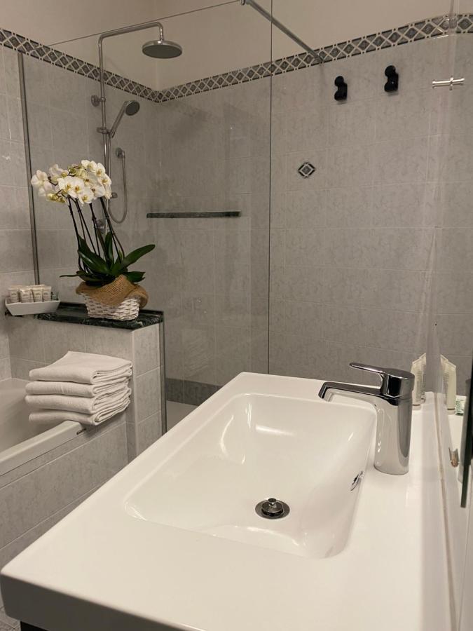 Il Molo Di Aurora Apartment