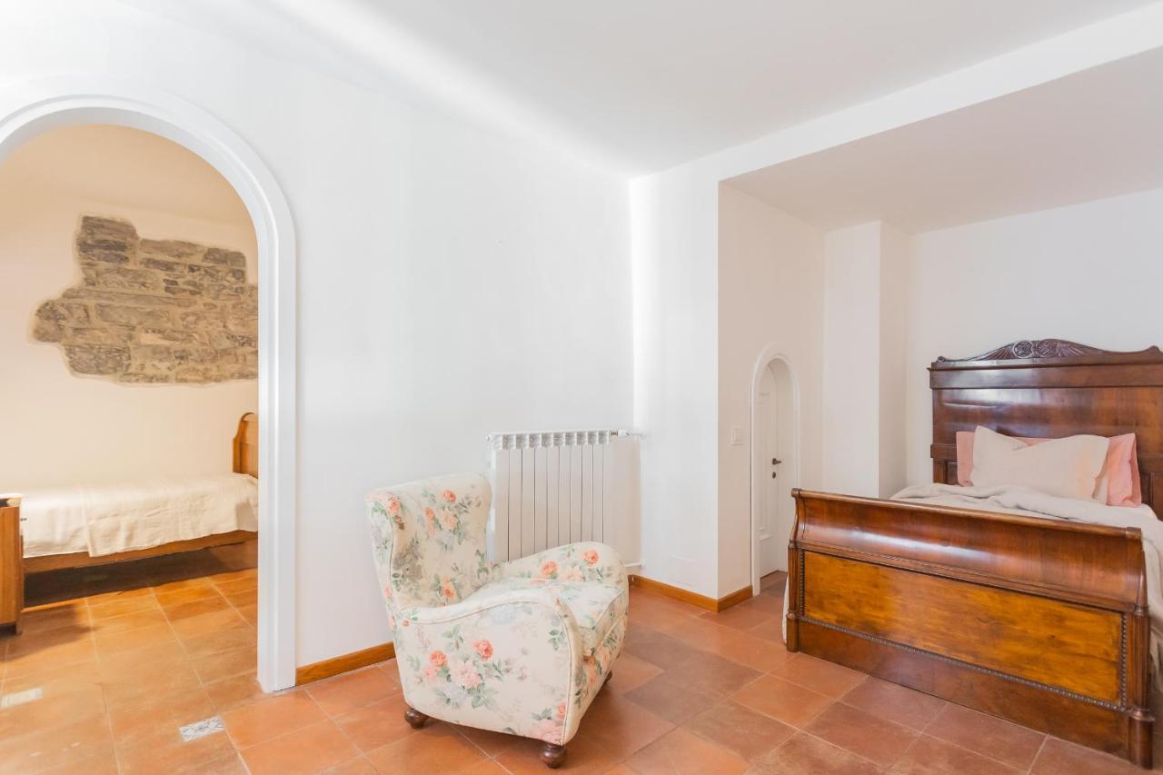 Emily's House - Authentic By Rent Apartment Torno