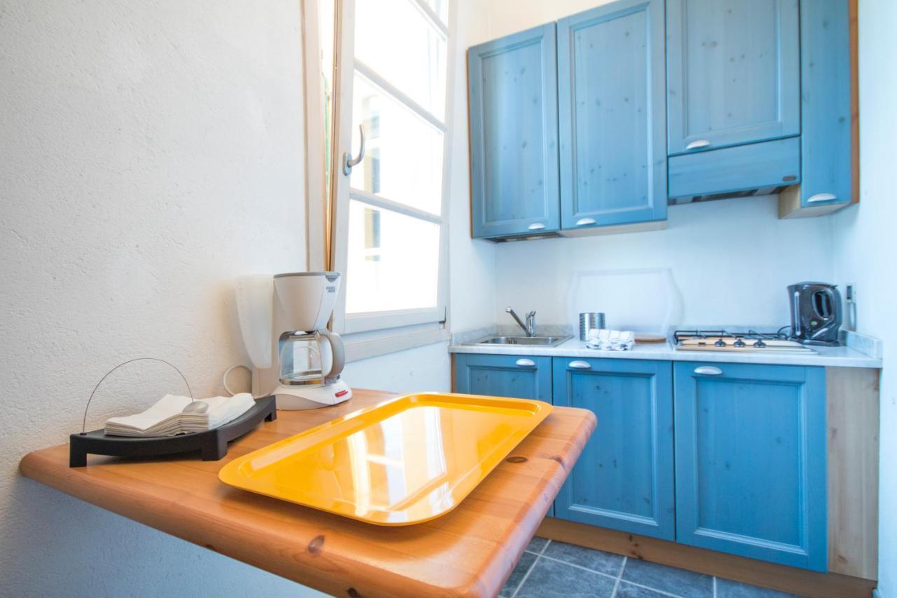 Rustic At The Pier Of - The House Of Travelers Brienno