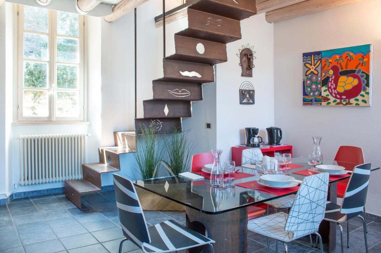 Rustic At The Pier Of - The House Of Travelers * Brienno