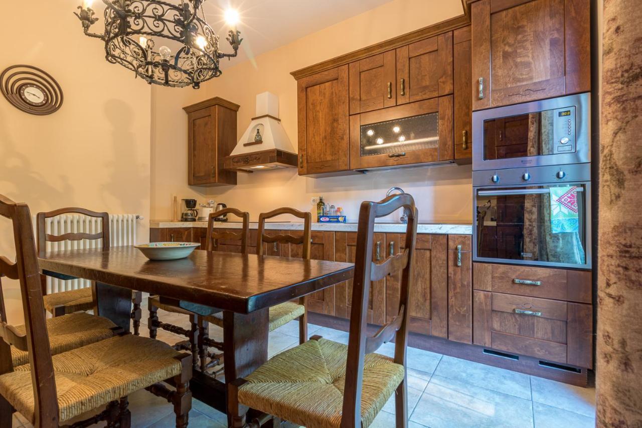 Villa Giardino Di *