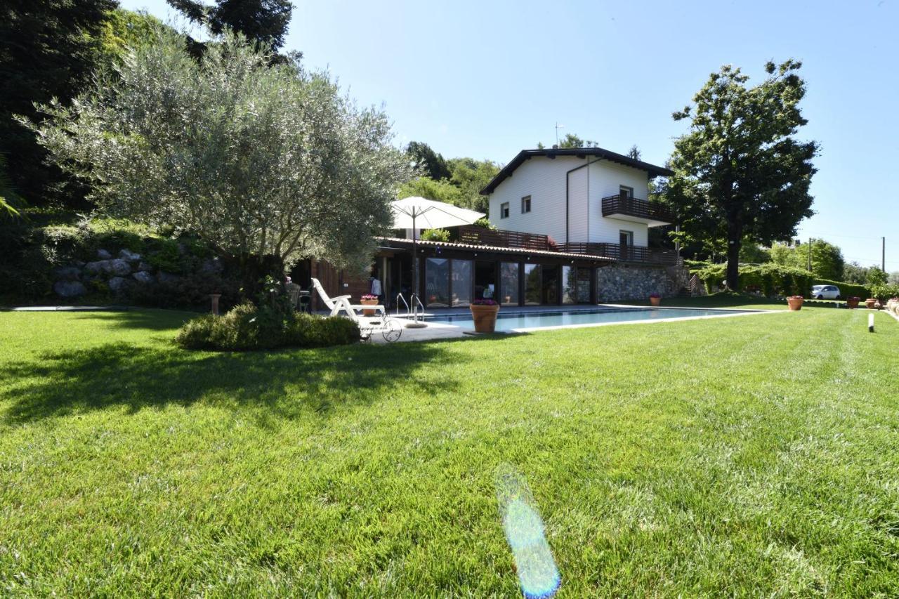 Angel's - Panoramic View