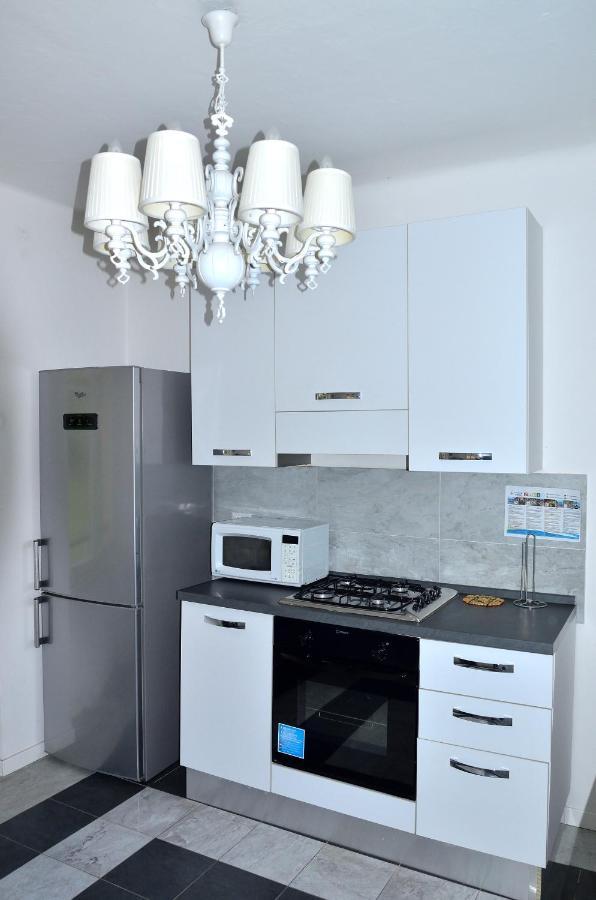 Superior In With Balcony * Argegno