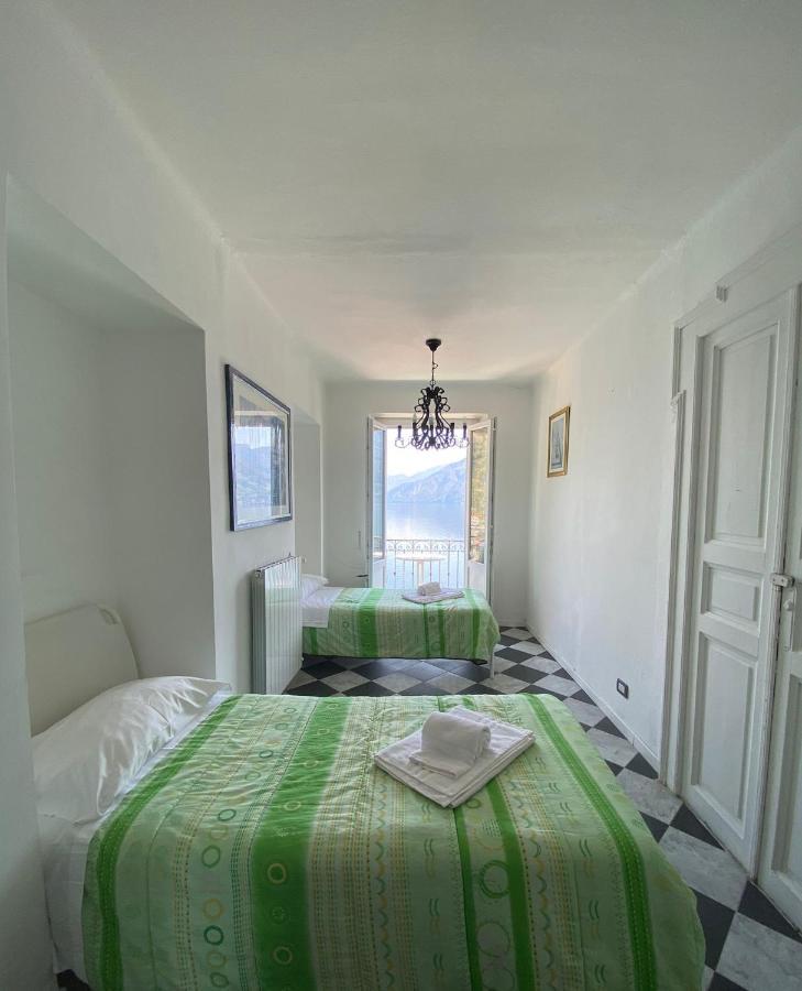 Superior In With Balcony *