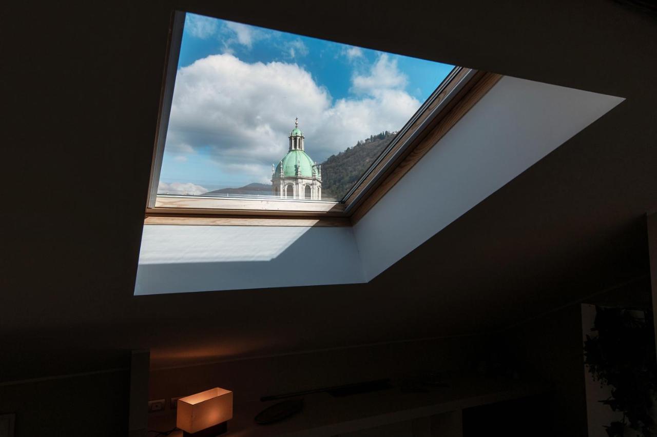 Sky Attic 72 - The House Of Travelers Apartment *