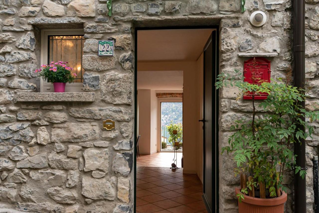 Apartment Romantic - *