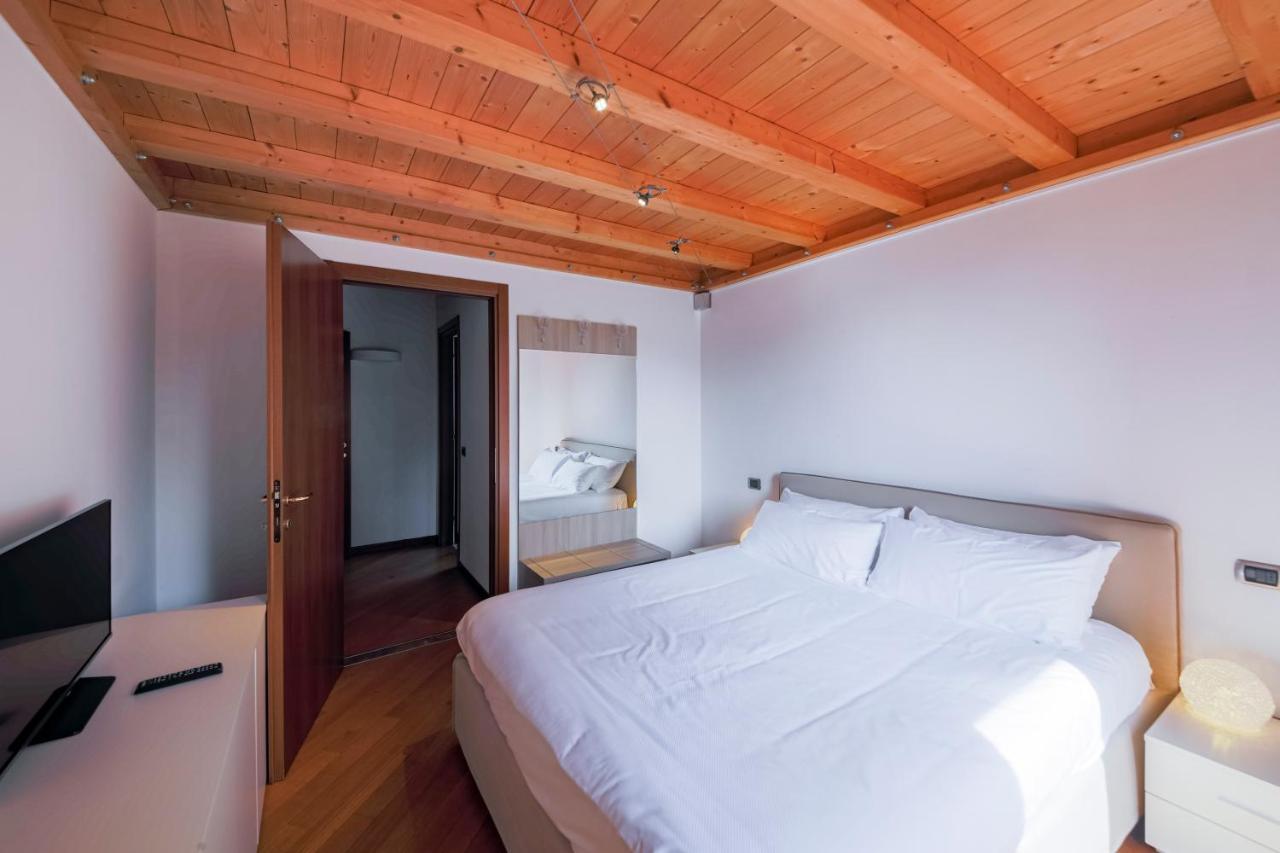 La Suites - By Myhomeincomo