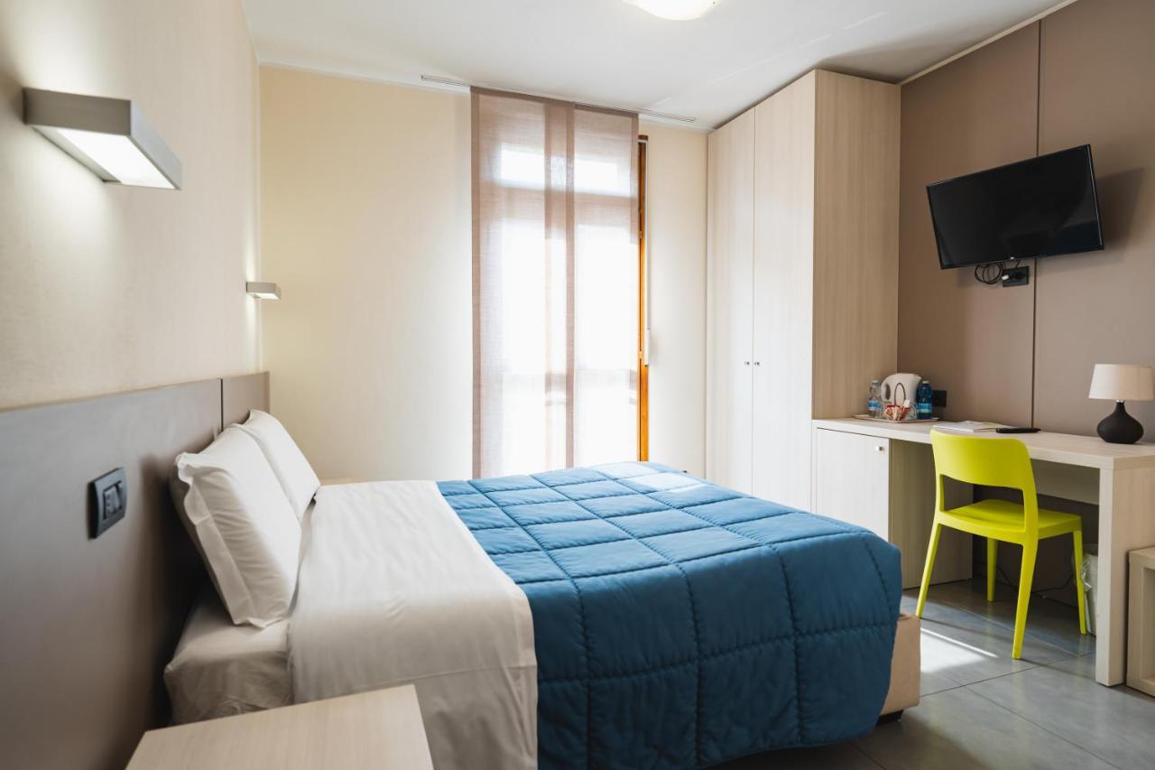 Hotel Parini Hotel Bosisio Parini
