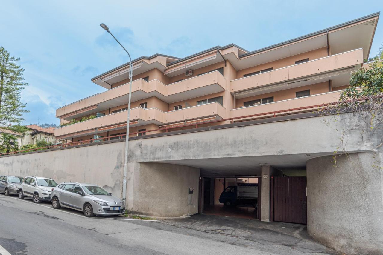 Center Apartments! Como