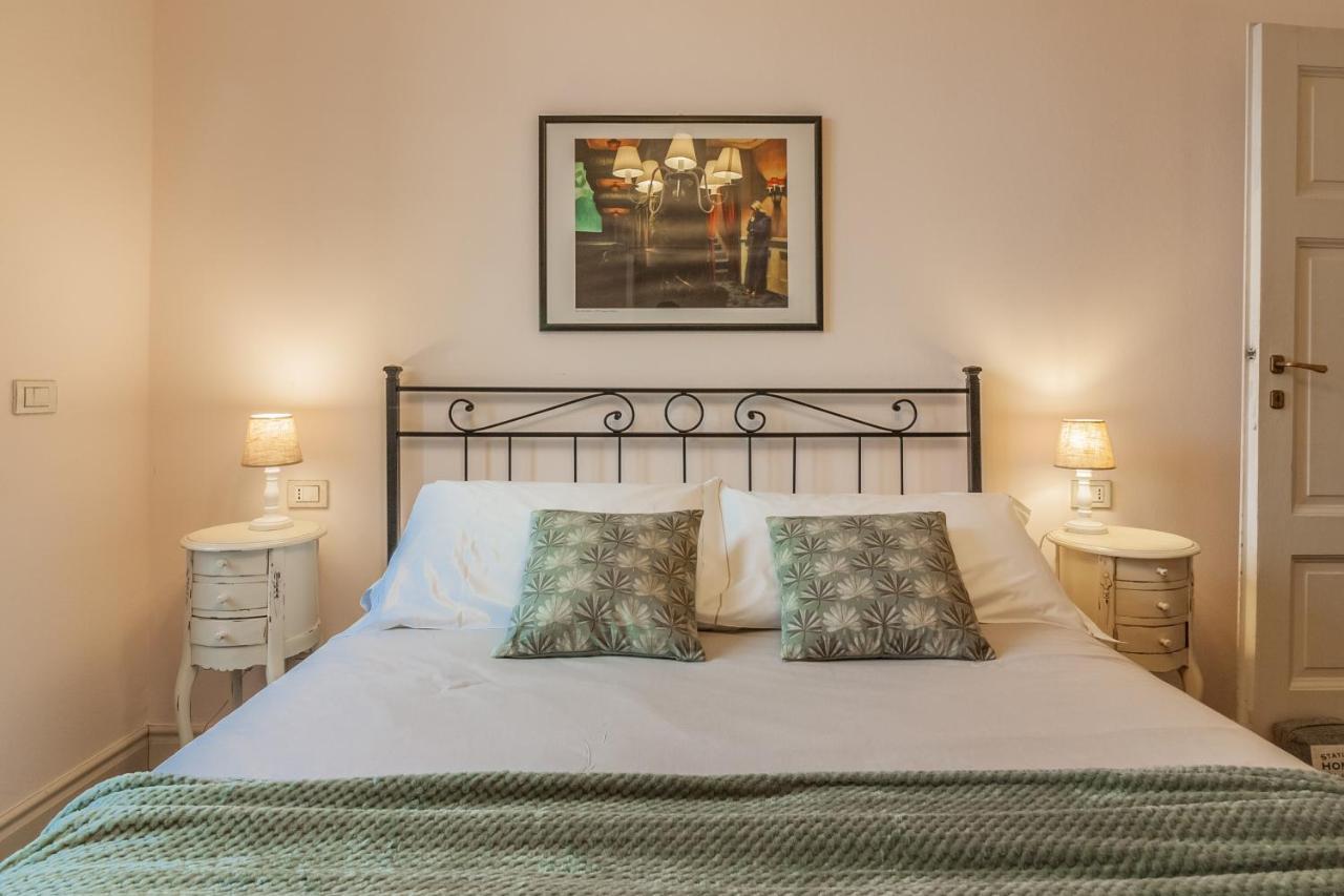 Apartment La Terrazza Cavour By Wonderful Italy *