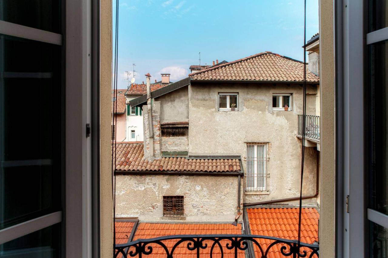 Shades Of - Blue Apartment