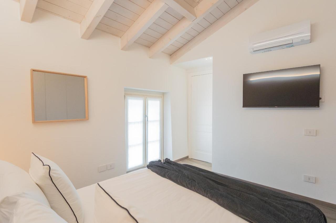 Muralto's Nest By Rent Apartment