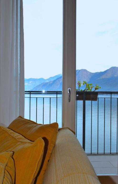 Luxury Attico With Big Terrace Argegno