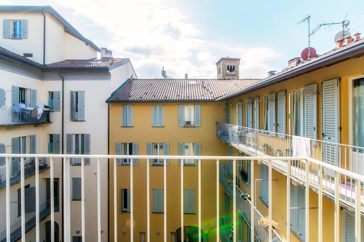 Apartment Sky Attic 72 - The House Of Travelers *