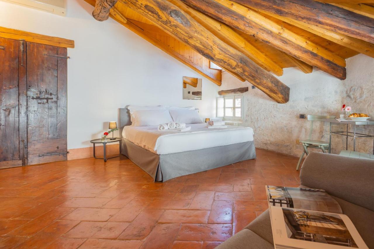 Apartment Antiche Mura By Rent *