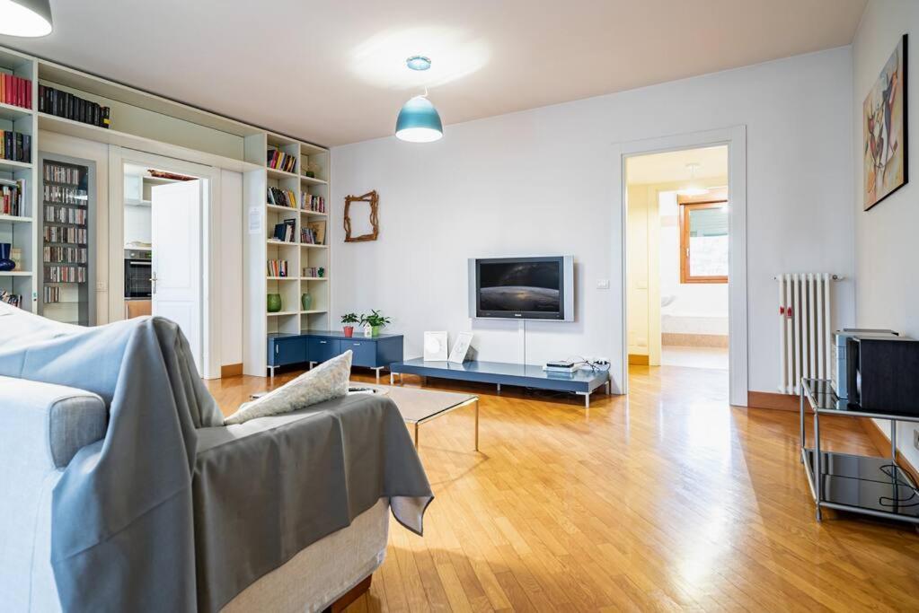 Apartment Broletto Park - Affitti Brevi Italia *