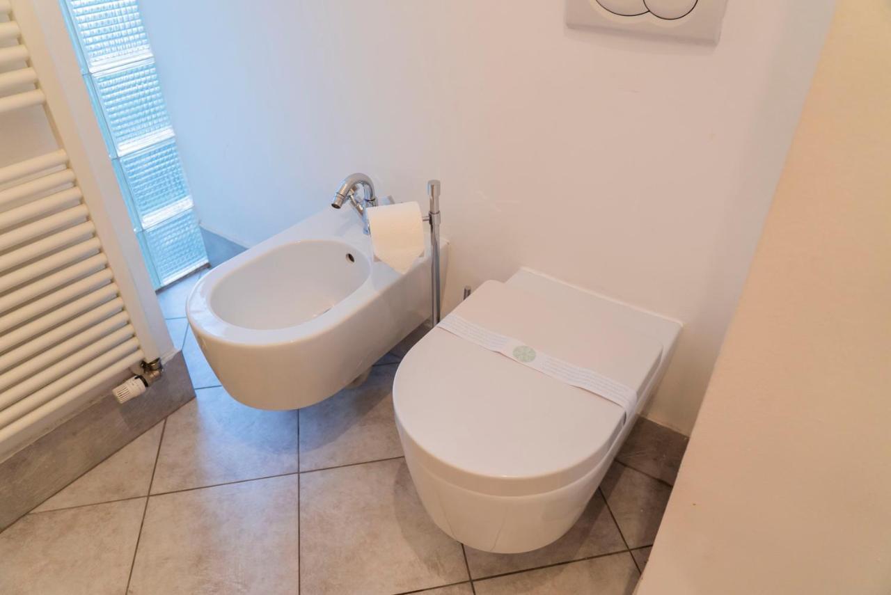Trilocale Centro, Esclusivo 100 Mq Con 3 Balconi Como
