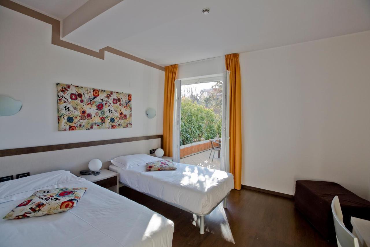 Hotel Di 4*