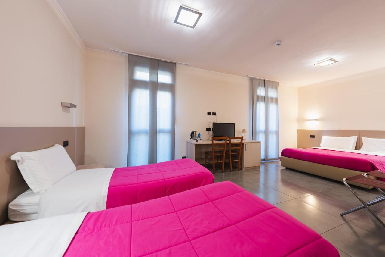 Parini Hotel Hotel 3*