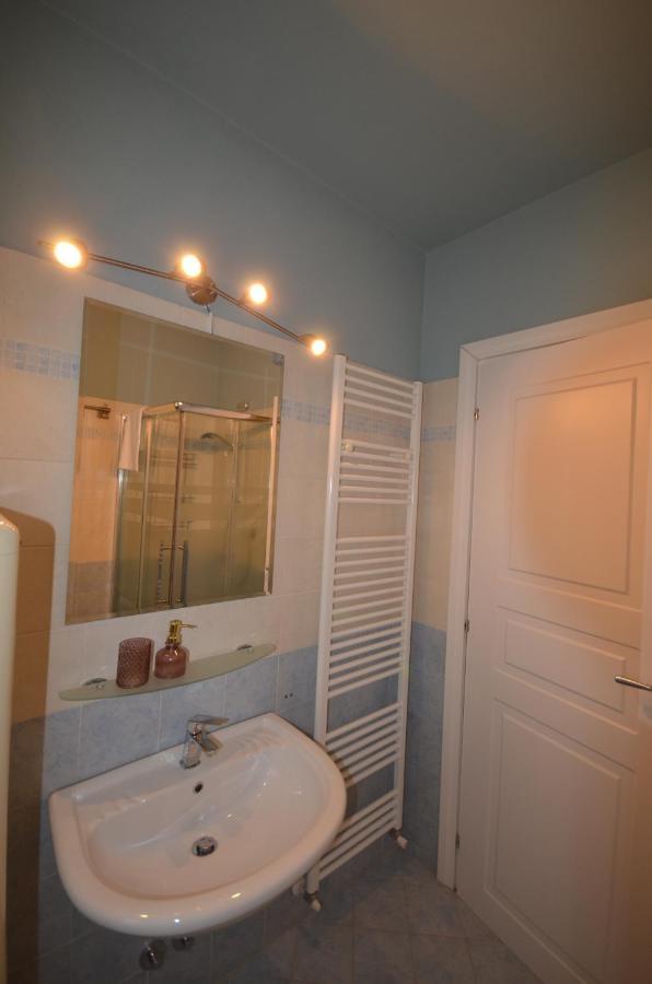 Varennahouse Aston Apt * Varenna