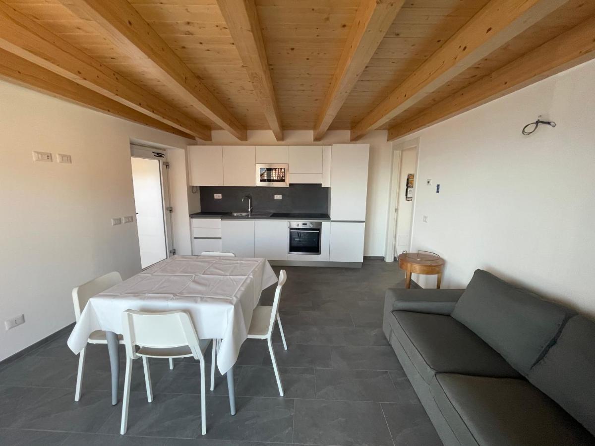 Delfina Terrazzo 013239-cni-00132 Apartment Vercana