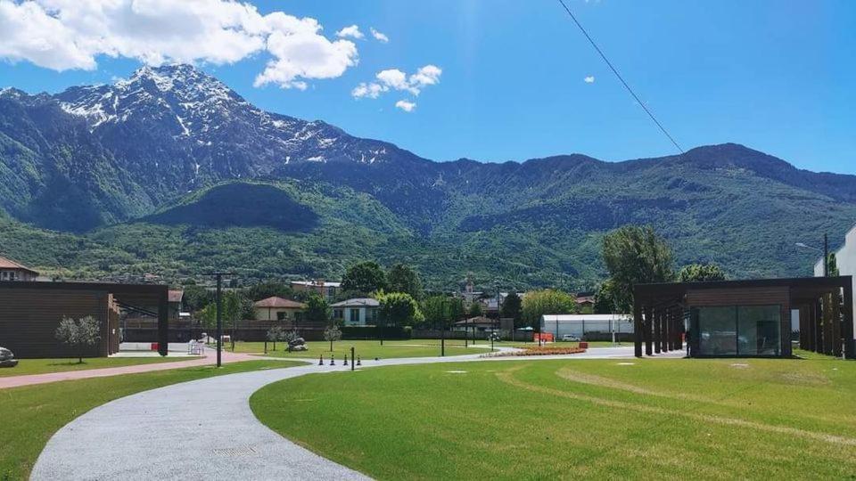 Como Lake Holiday Holiday home *
