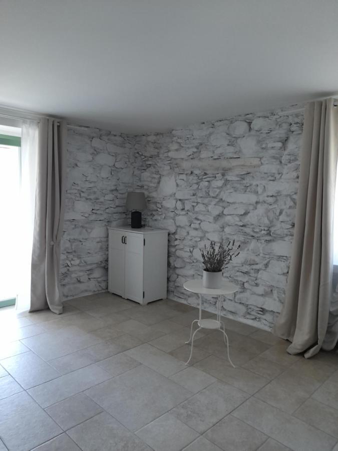 Ape Bianca - Gelsomino Apartment Colico