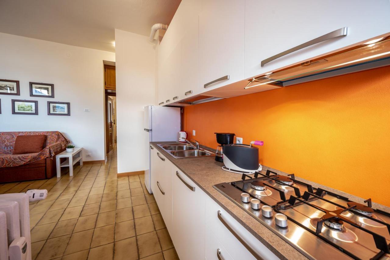 Appartamento Lakeside With Balcony And View - Larihome A23 *