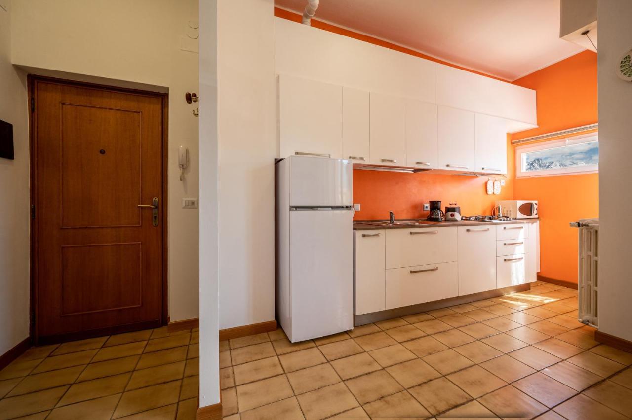 Appartamento Lakeside With Balcony And View - Larihome A23 Gravedona