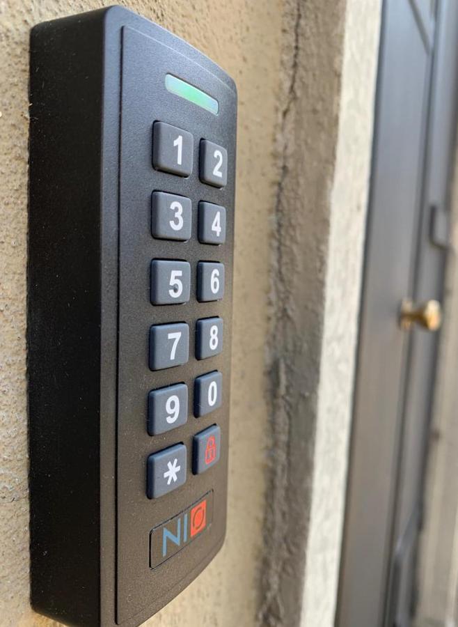 Apartment Crispi 7