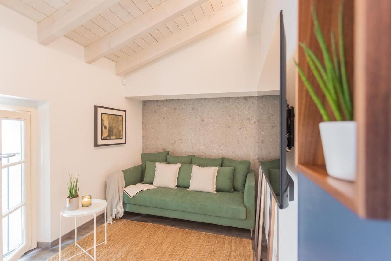 Apartment Muralto's Nest By Rent Como