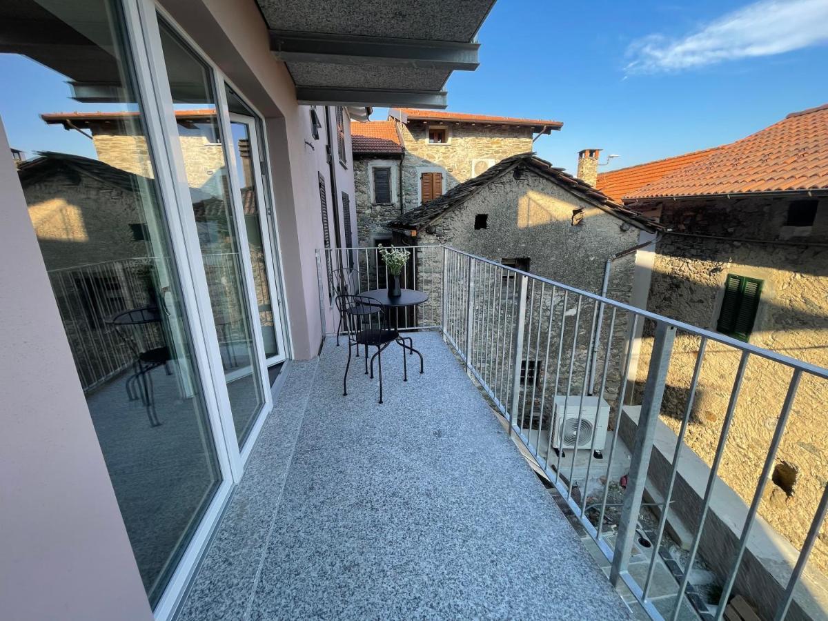 Delfina Terrazzo 013239-cni-00132 Vercana