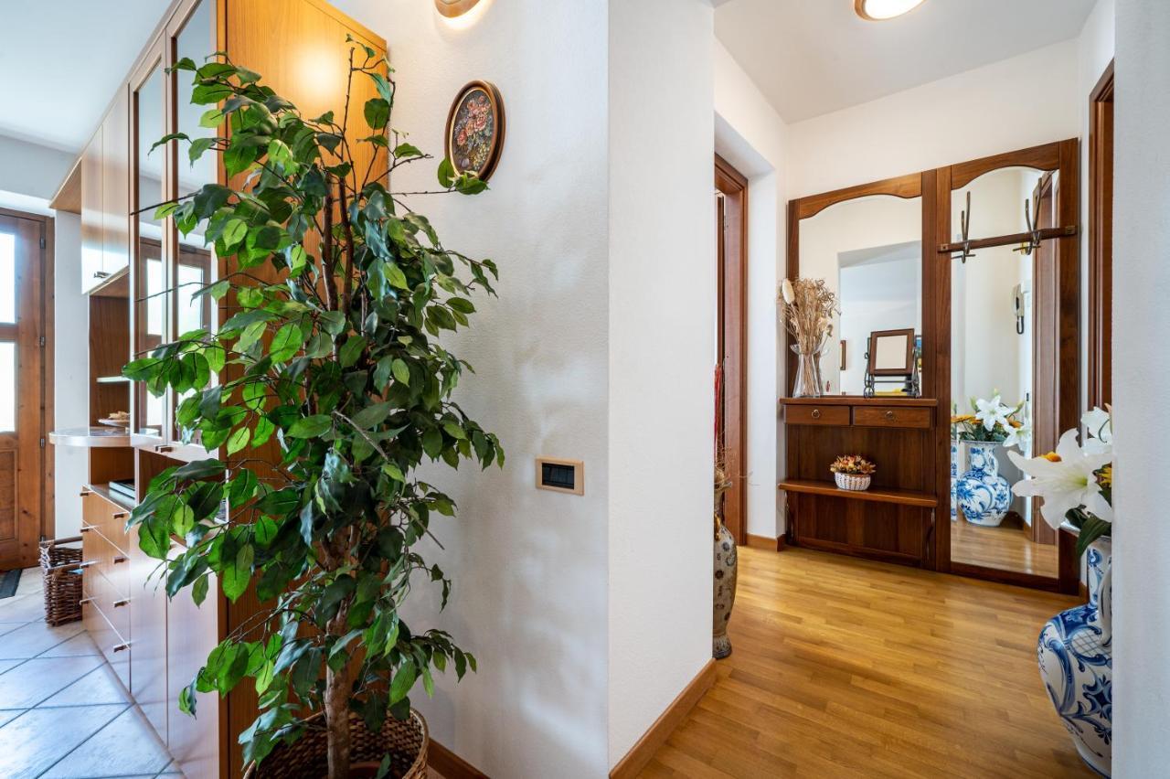 With Bicycle Storage In - Larihome A24 Apartment *