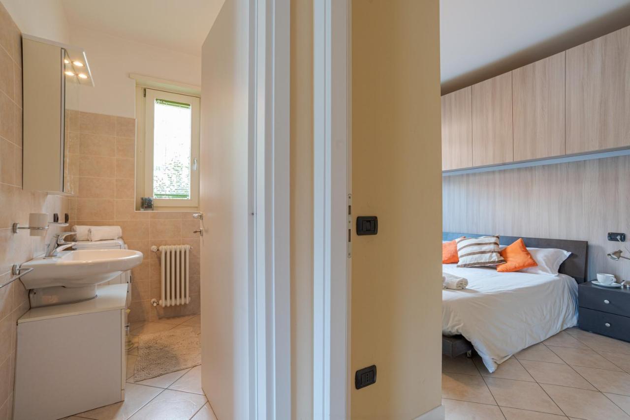 With Balcony And Private Parking Appartamento