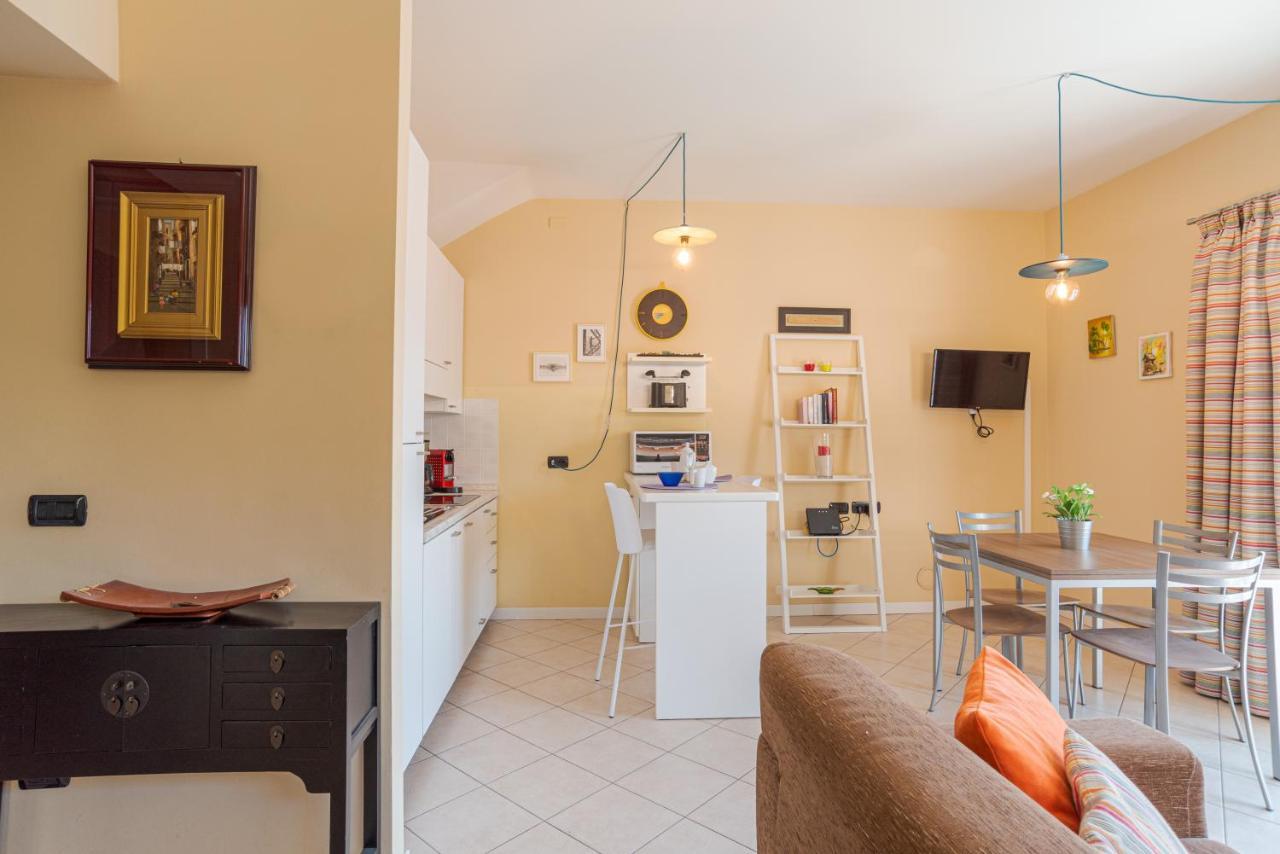 With Balcony And Private Parking Apartment Ossuccio