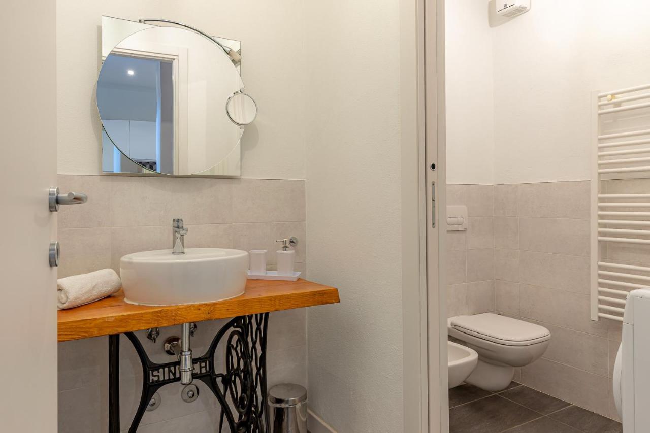 Moderno Loft A Due Passi Dal Lago * Torno