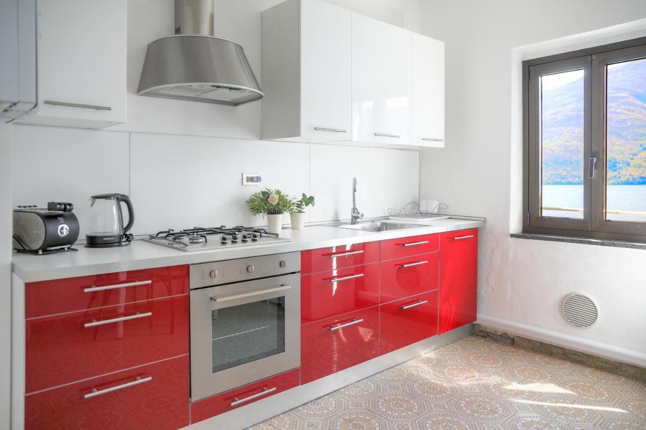 Lucio&pina House Apartment Dervio
