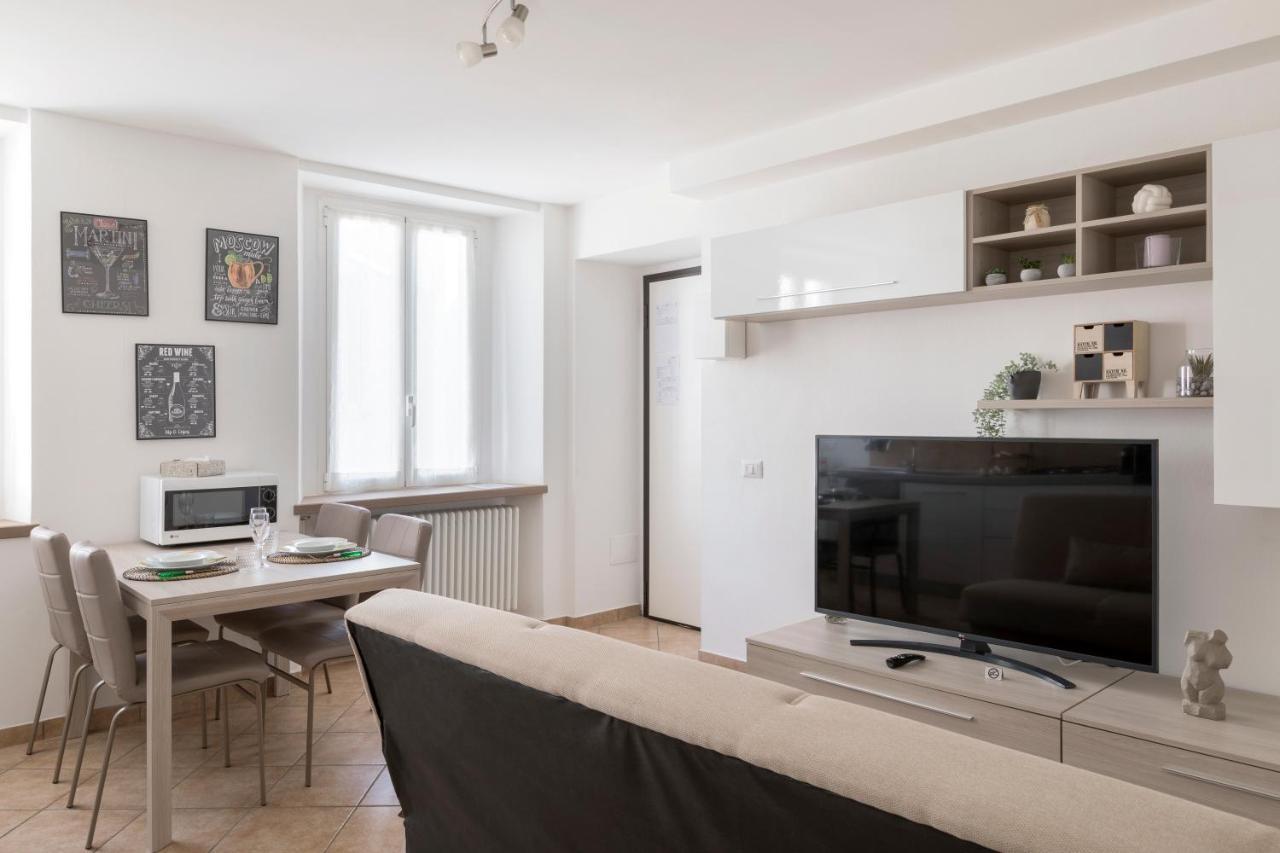 Apartment Aura - City Centre Como