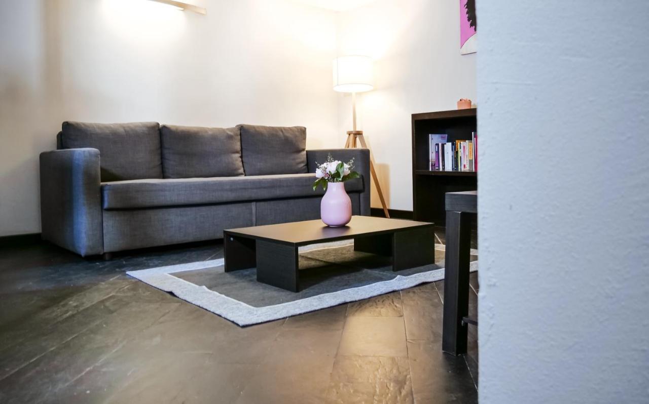 Apartment Casa Del Pittore - Elegante Del 1200 - Centro Storico